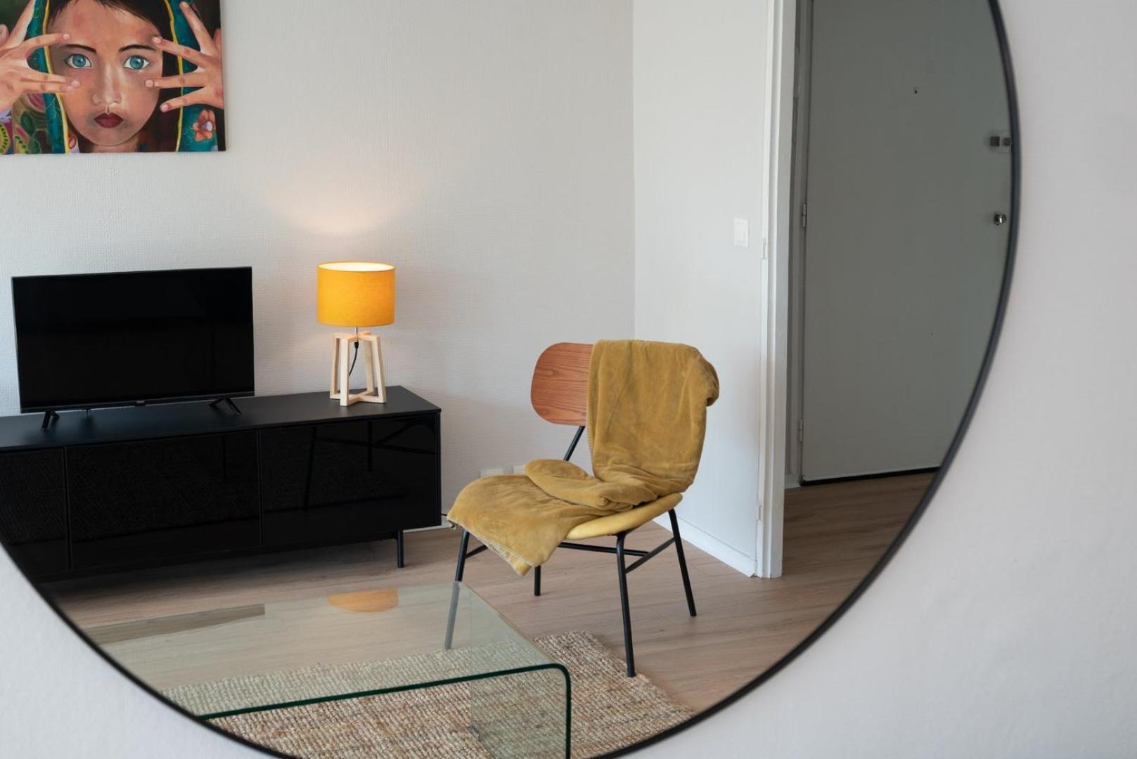 Spacious 3 Bedroom Apartment & Private Parking! 朗贝萨尔 外观 照片
